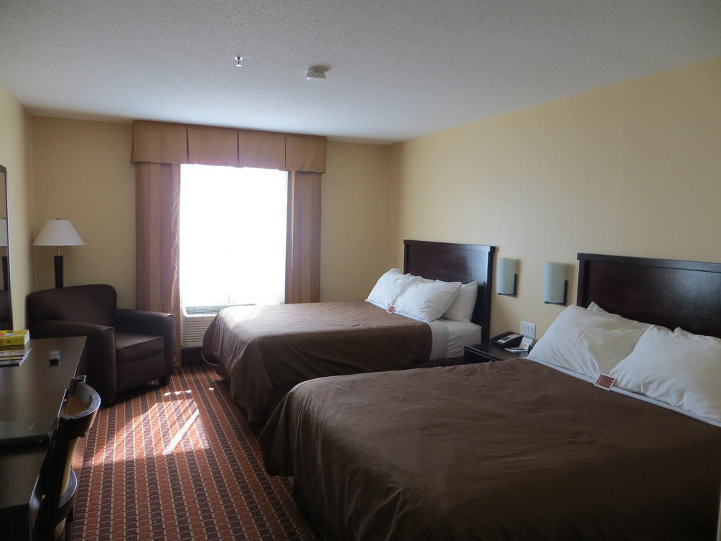 Poplar Tree Inn Stoughton Rom bilde